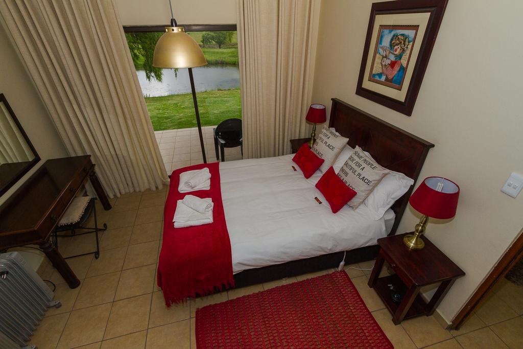 Forellenhof Guest Farm Wakkerstroom Eksteriør billede
