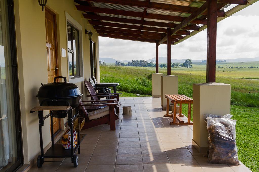 Forellenhof Guest Farm Wakkerstroom Eksteriør billede